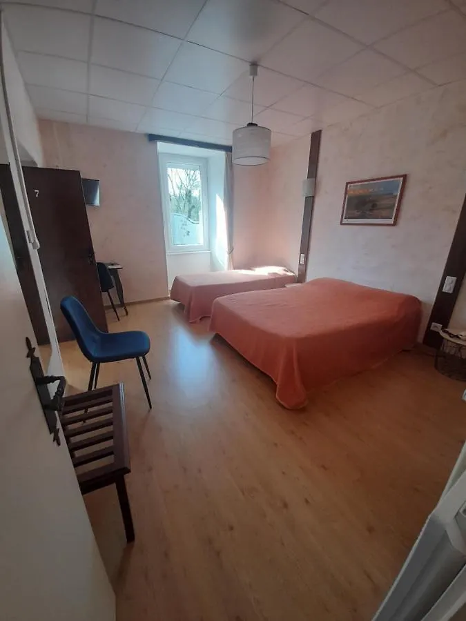 Relais Du Bois Du Four Hotel Saint-Leons 2*,  France